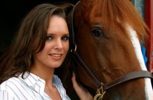 Tess tijdens het dierenprogramma "Beste Beesten" op VTM